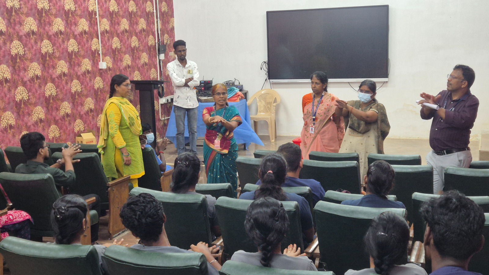 Academic Forum Image8