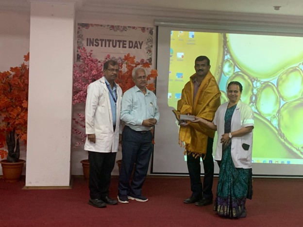 Dr VIJAYA SARATHI MD DM PROF HOD